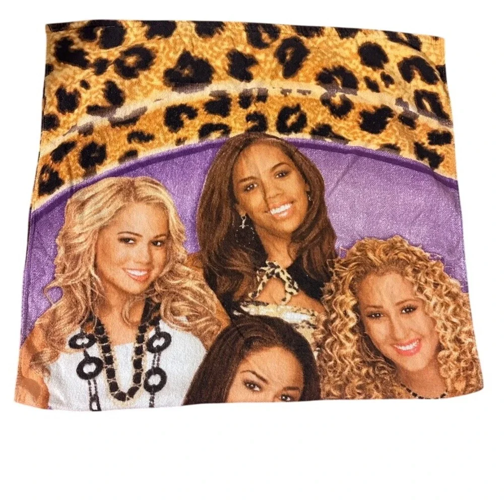 Disney The Cheetah Girls Beach Towel Vintage Leopard Print Y2K